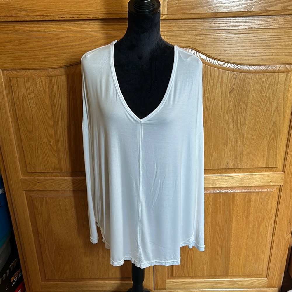 Free People White V-Neck Blouse